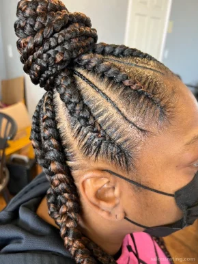 Amina's hair braiding, Minneapolis - Photo 3