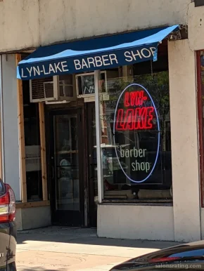 Lyn-Lake Barbershop, Minneapolis - Photo 2