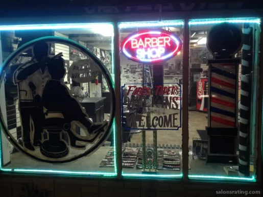 Cutz Too Barber Shop, Minneapolis - Photo 3