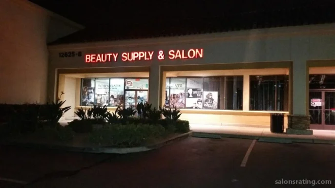 Town 1 Beauty Supply & Salon, Moreno Valley - 