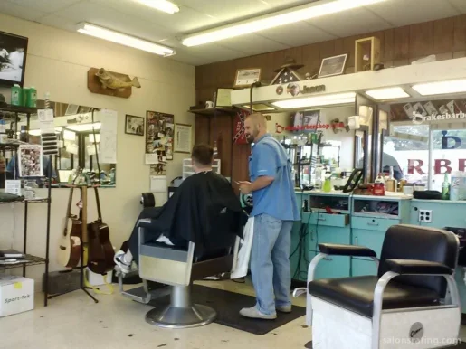 Drake's Barber Shop, Murfreesboro - Photo 3