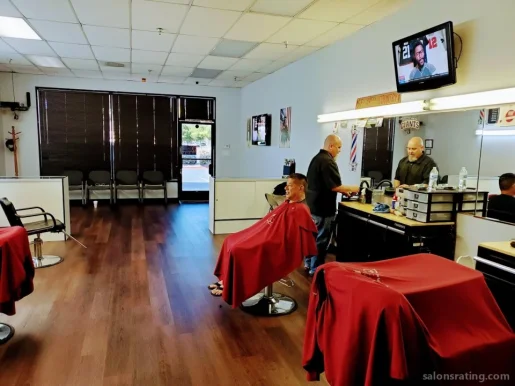 Max's Gateway Barber Shop, Murrieta - Photo 2