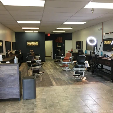 Beardsley’s Barber Shop, Naperville - Photo 3