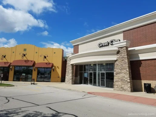 Great Clips, Naperville - Photo 3