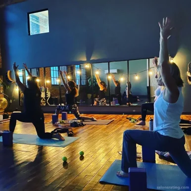 Solshine Yoga, New Bedford - Photo 2