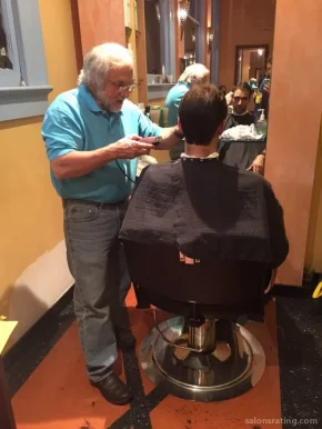 Bernie Brown Haircutter, New Orleans - Photo 6