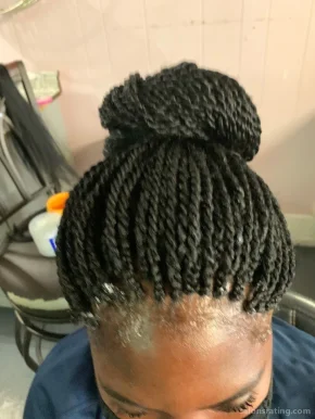 Kadija African Hair Braiding, North Charleston - Photo 2