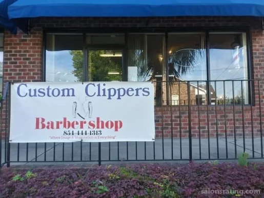 Custom Clippers Barbershop, North Charleston - Photo 4