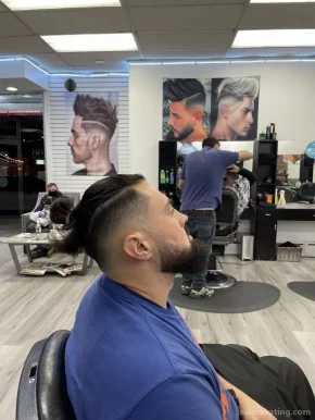 City barber shop 1 حلاقة بغداد, New York City - Photo 4