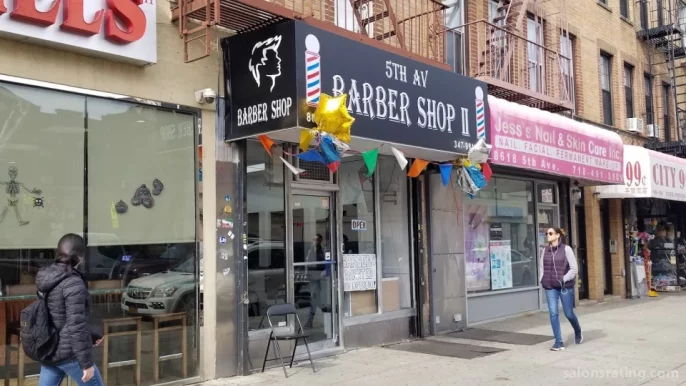 Fifth Avenue Barber Shop #2, New York City - Photo 3