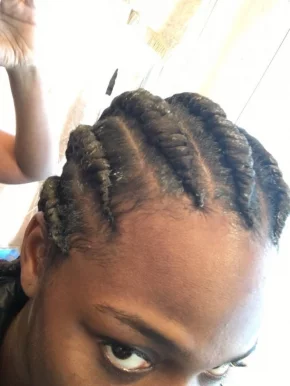 Nanette African Hair Braiding, New York City - Photo 3