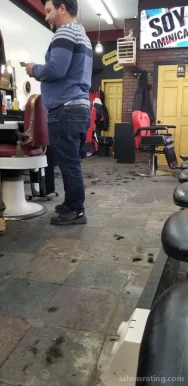 Black Gold barbershop, New York City - Photo 3