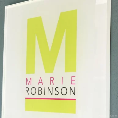 Marie Robinson salon, New York City - Photo 3