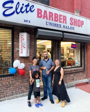 Elite Barber Shop, New York City - Photo 2