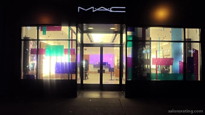 MAC Cosmetics, New York City - Photo 2