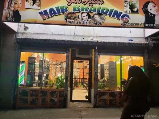 Yatulicious Hairbraiding & Boutique, New York City - Photo 2