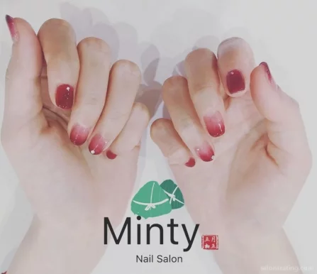 Minty Nail Salon, New York City - Photo 3