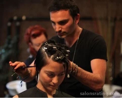 Alibi Nyc hair Salon, New York City - Photo 4