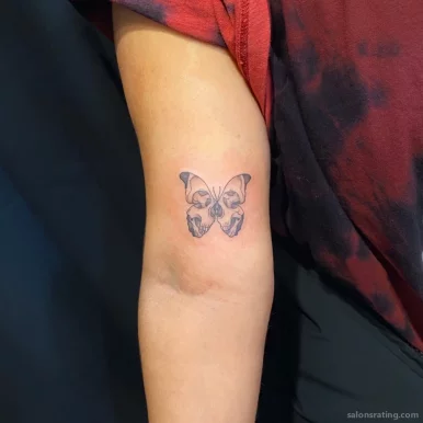 Magpie Tattoo, New York City - Photo 3