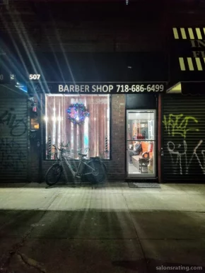Arish Barber Shop, New York City - Photo 1