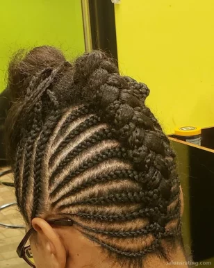 Mame Diarra B African hair braiding, New York City - Photo 8