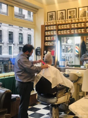 Paul Mole Barber Shop, New York City - Photo 4