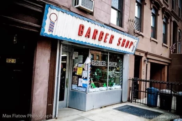 Lana's Barber Shop, New York City - Photo 3