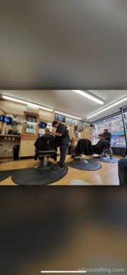 Eric & Franks Barber Shop, New York City - Photo 8