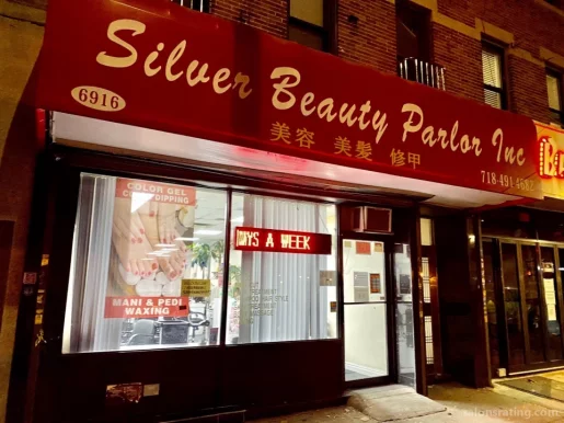 Silver Beauty Salon, New York City - Photo 2