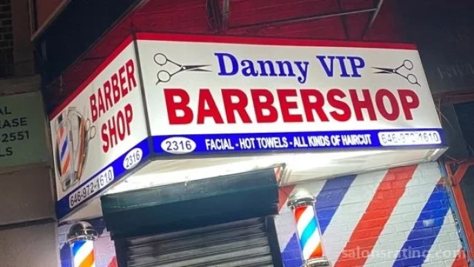 Danny VIP Barber shop, New York City - Photo 2
