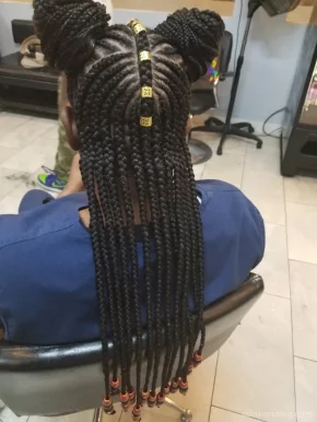 Fanta African Hair Braiding, New York City - Photo 6