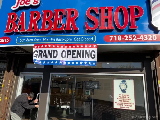 Joe's Barber Shop, New York City - Photo 3