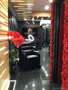 A Rose in Harlem Beauty Lounge, New York City - Photo 1