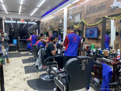 La Fama barbershop, New York City - Photo 2