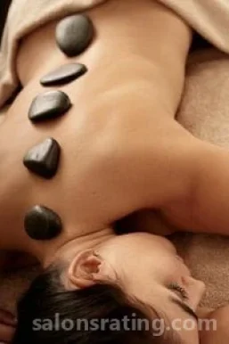 Savvy Girl Massage, New York City - Photo 4