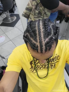Ena’s African Hair Braiding, New York City - Photo 2