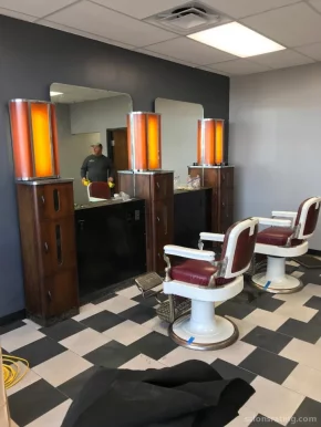 Bob's Classic Barber Shop, Oklahoma City - Photo 2