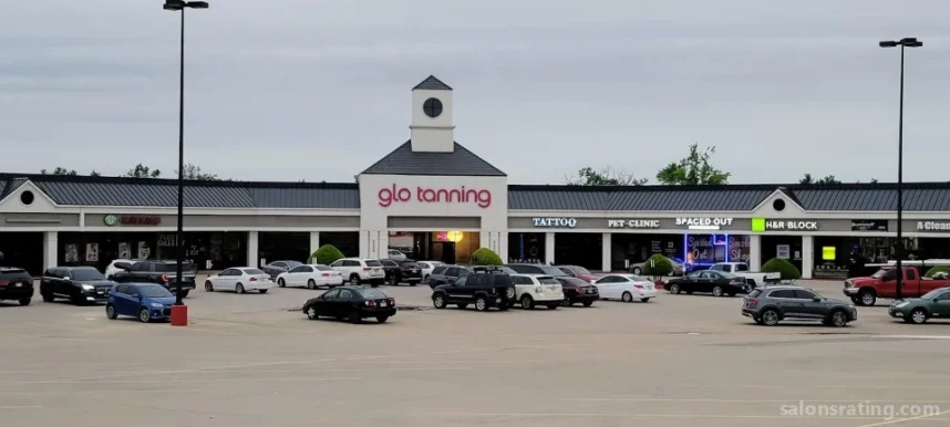 Glo Tanning, Oklahoma City - Photo 4