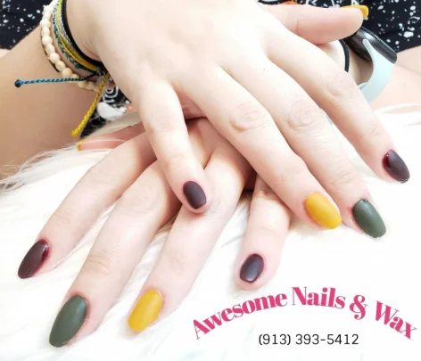 Awesome Nails & Wax, Olathe - Photo 2