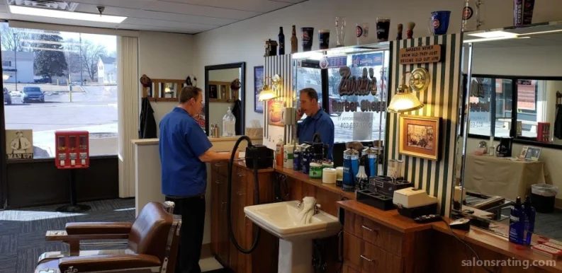Zurek's Barber Shop, Omaha - Photo 3