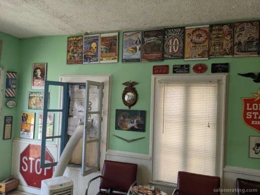 Tomcat's Barbershop, Omaha - Photo 1