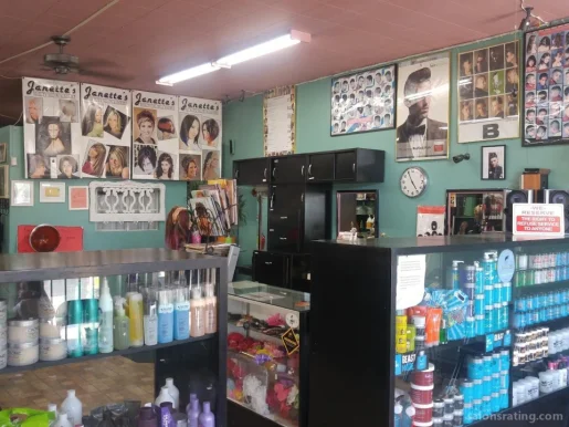 Janette's Beauty Salon, Ontario - Photo 2