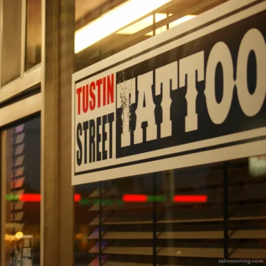 Tustin Street Tattoo, Orange - Photo 1