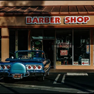 Scissor & Comb Barber Shop, Oxnard - Photo 4