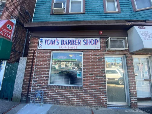 Tom's Barber Shop, Paterson - Photo 1