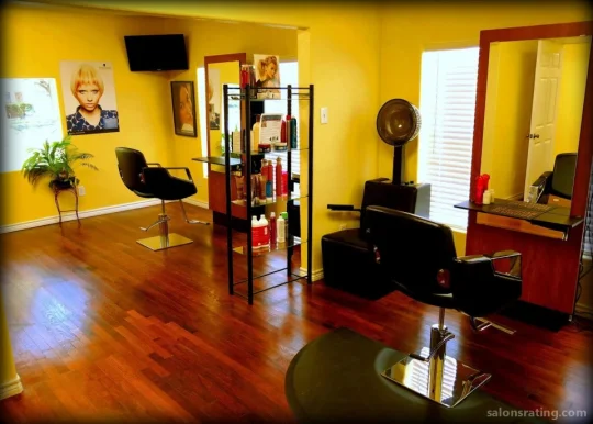 The Model Look Salon, Pearland - Photo 1