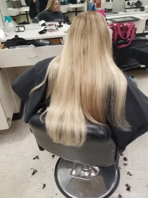 Cynthia Roberts Hair Salon, Philadelphia - Photo 5