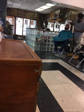 Buster's Barber Shop, Philadelphia - Photo 4