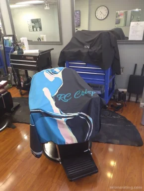 R.C. Crispy Cutz @Ron's professional hair Salon, Philadelphia - Photo 3