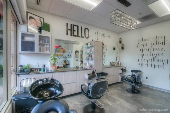 SNG Hair Studio / Sola Salon Studios Uptown, Phoenix - Photo 5